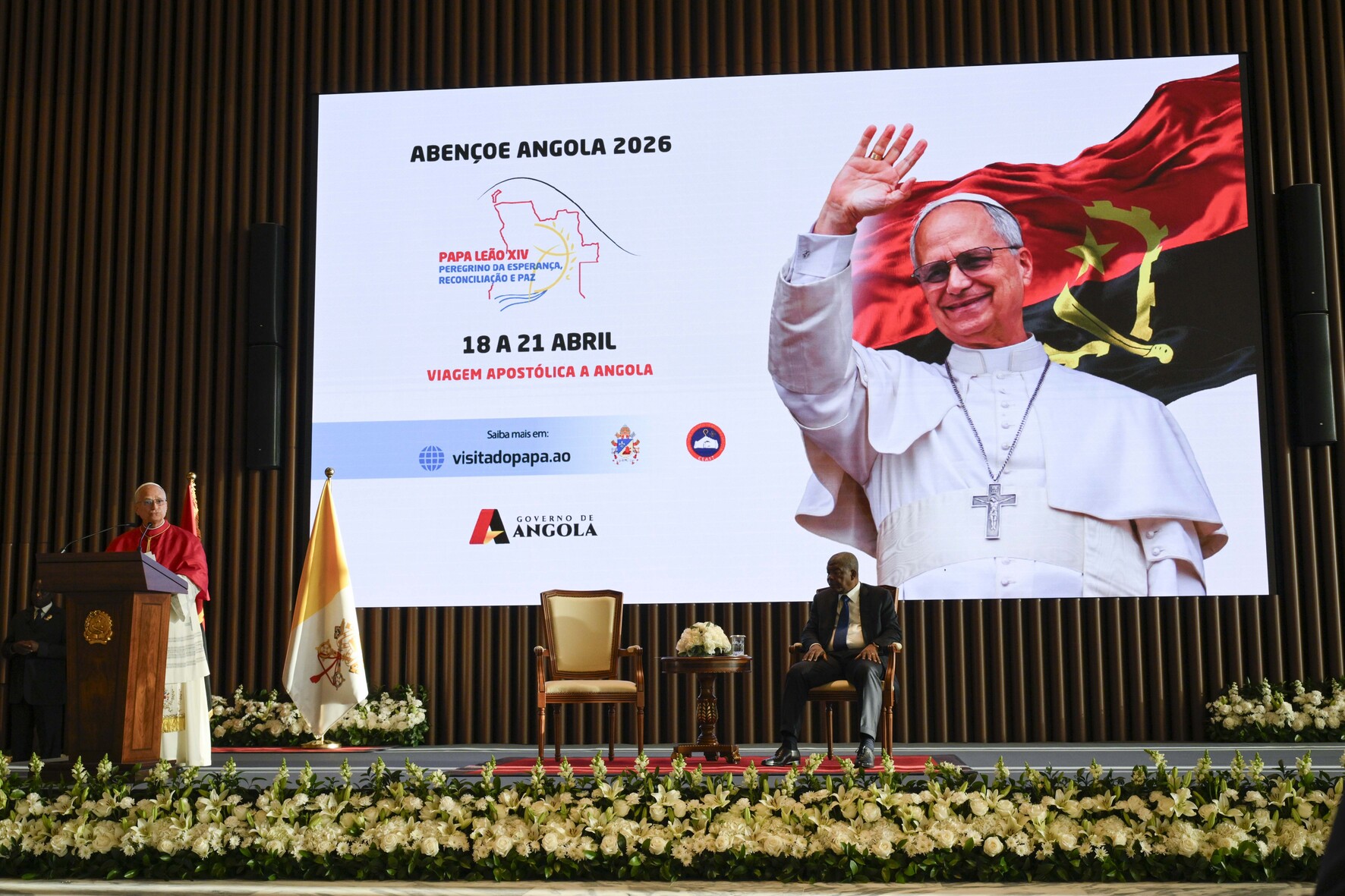 ANGOLA - Terza tappa Papa Leone